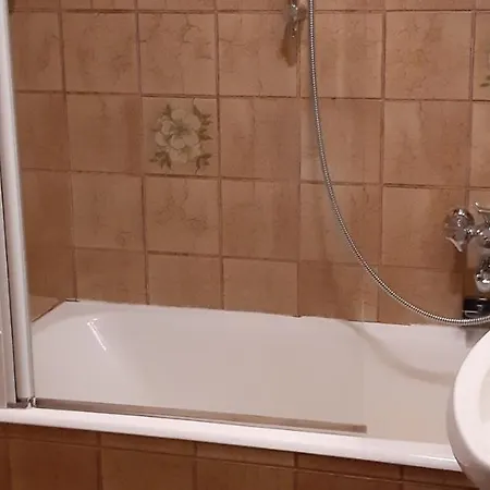 Almhaus Florian * Treffen am Ossiacher See