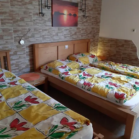 Almhaus Florian טרפן