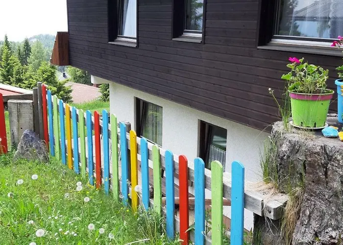 Almhaus Florian Treffen am Ossiacher See